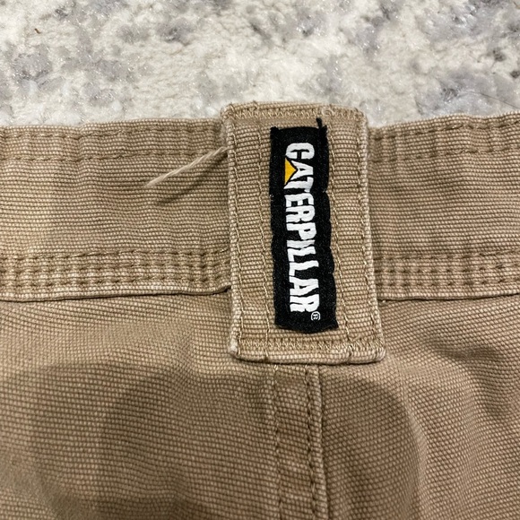 Caterpillar Men Beige Cargo shorts size 38 - Picture 4 of 7